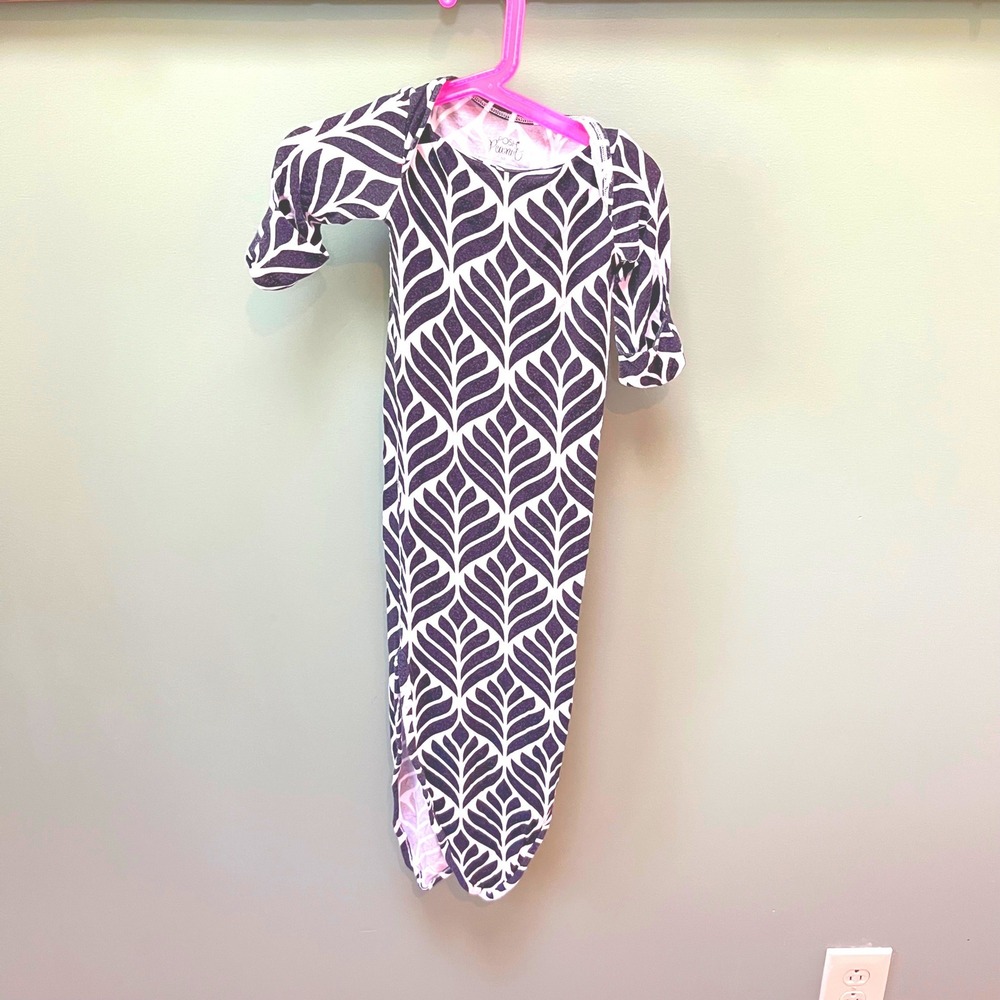 Posh Peanut Baby Sleeper Gown Bamboo Viscose Blend Leaf Print Newborn NB